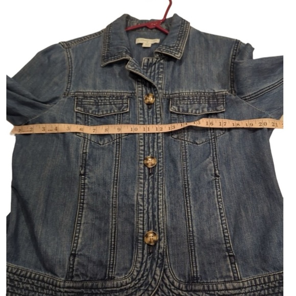 Coldwater Creek Denim LightWash Short Waisted Jacket Chest Pockets Large - Picture 9 of 15